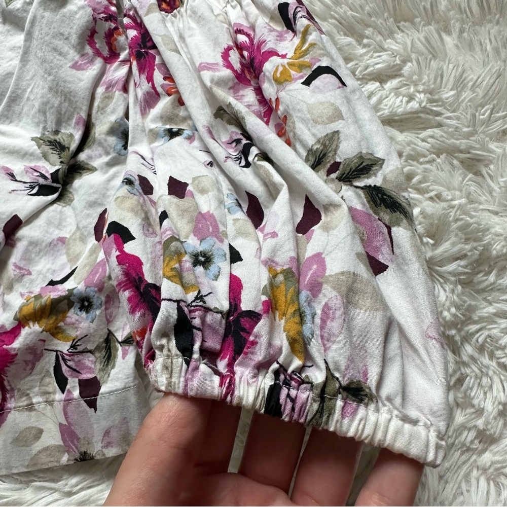 White House Black Market Floral Blouse Size 0 White Pink Bell Sleeve - Picture 9 of 12